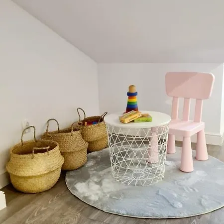 House-dwu Poziomowy *