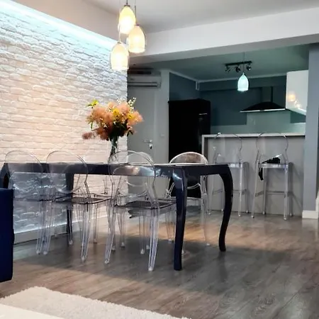 Apartment House-dwu Poziomowy Gizycko